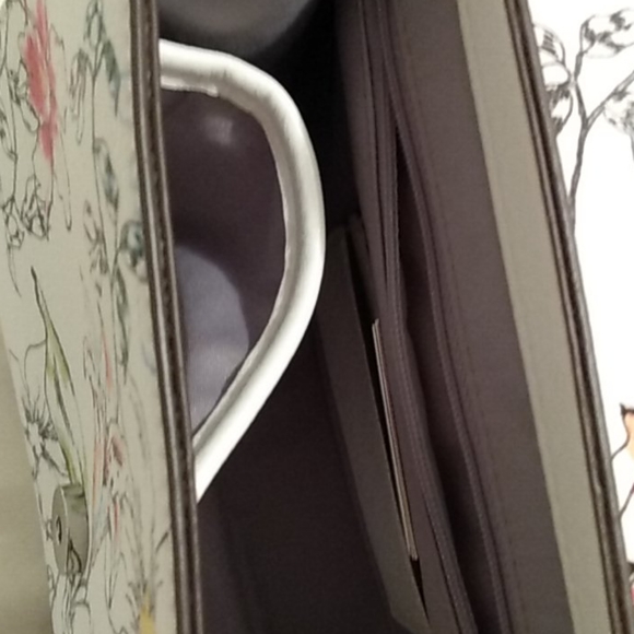 Purse - Picture 5 of 6